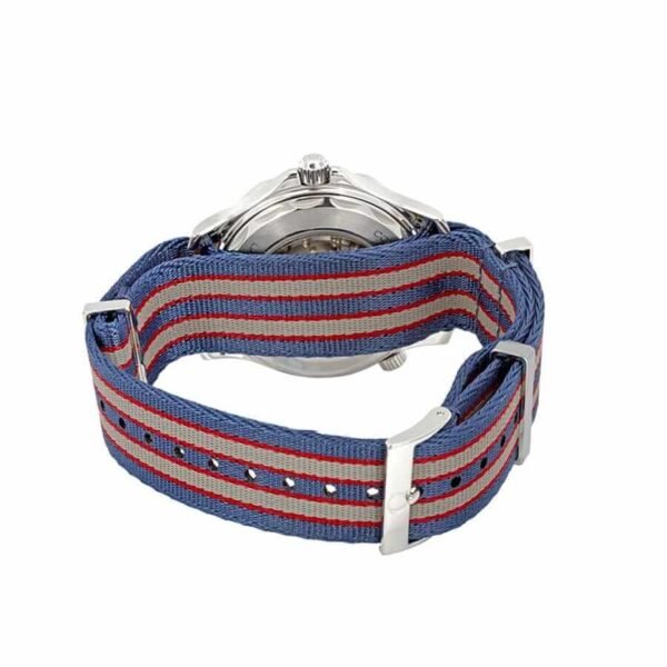 omega-1.jpg Omega 007 White Replica